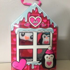 Betsey Johnson penguin theme socks, NWT